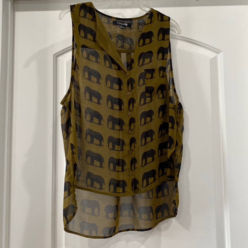 Forever 21 Elephant Print Sleevless Blouse